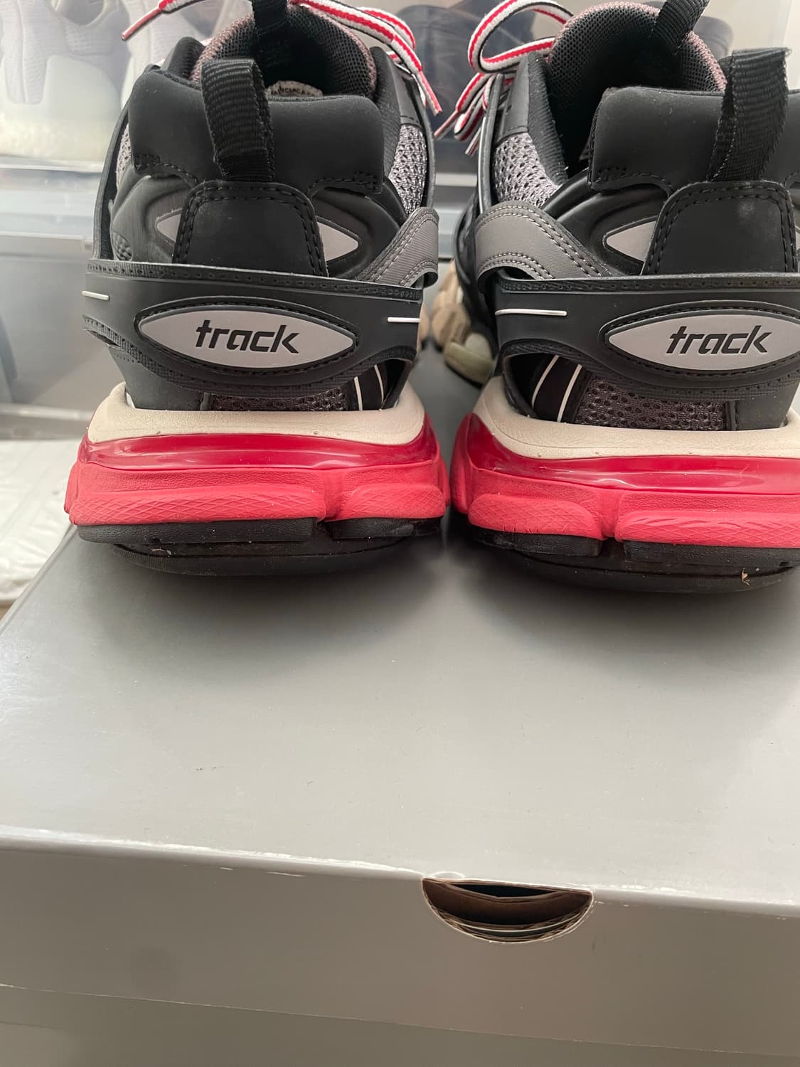 발렌시아가 트랙슈즈 44 상품이미지2