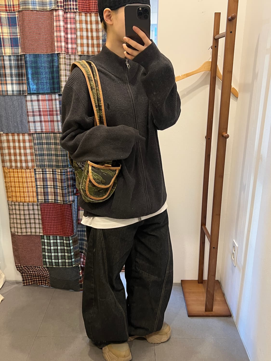 폴로 차콜 니트 집업 상품이미지5