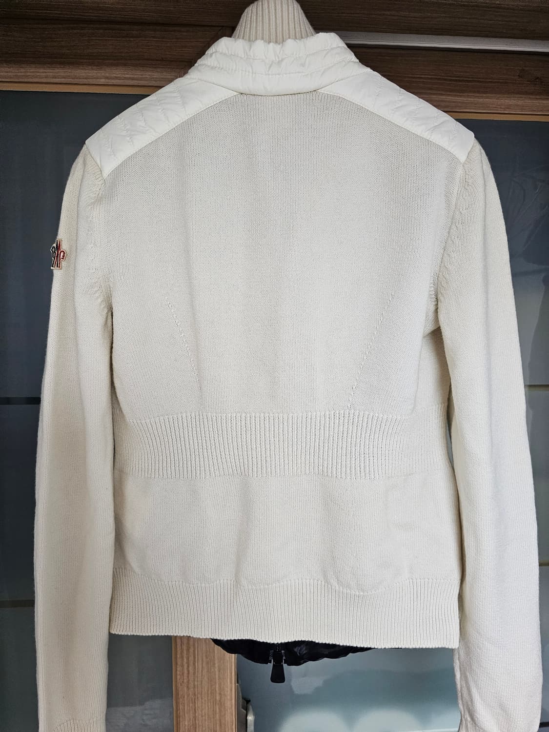 몽클레어 22fw 니트 다운패딩(xs/오케이몰정품/착샷있음) 상품이미지5