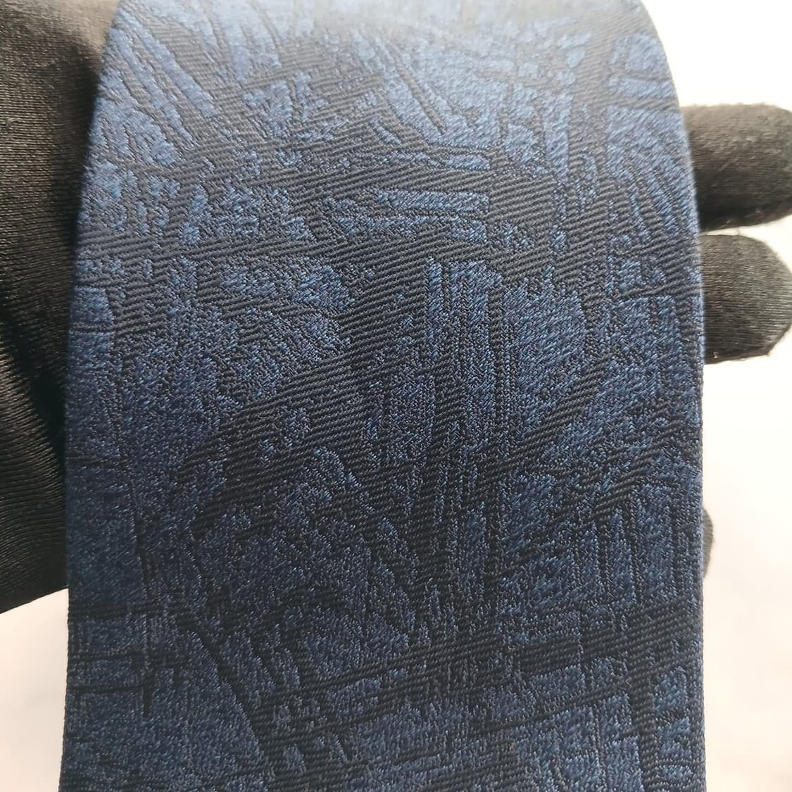 닥스 실크 네이비 텍스처 패턴 넥타이 8.4cm A+등급 A18350
 상품이미지6