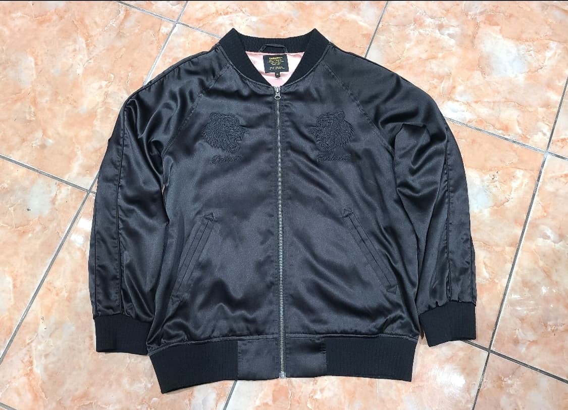 칼하트 타이거 자수 스카쟌 상품이미지3