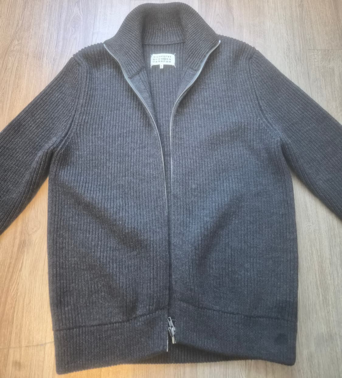 마르지엘라 니트 집업 상품이미지3