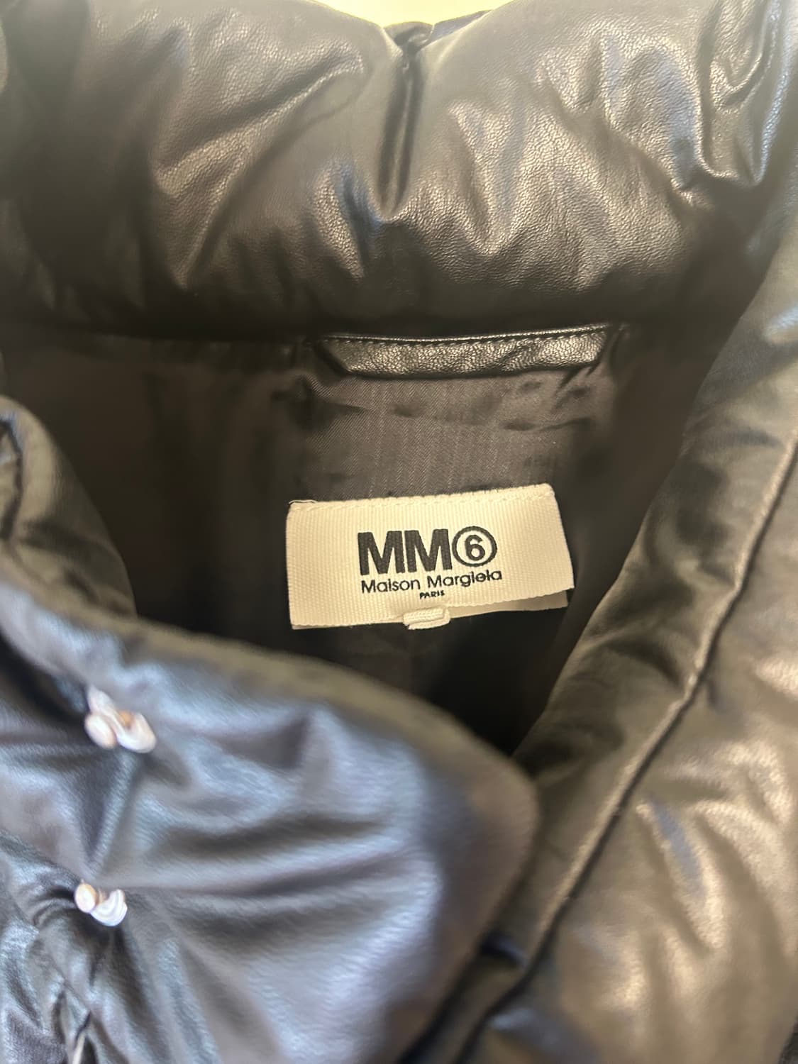 mm6 페이크 레더패딩 상품이미지5