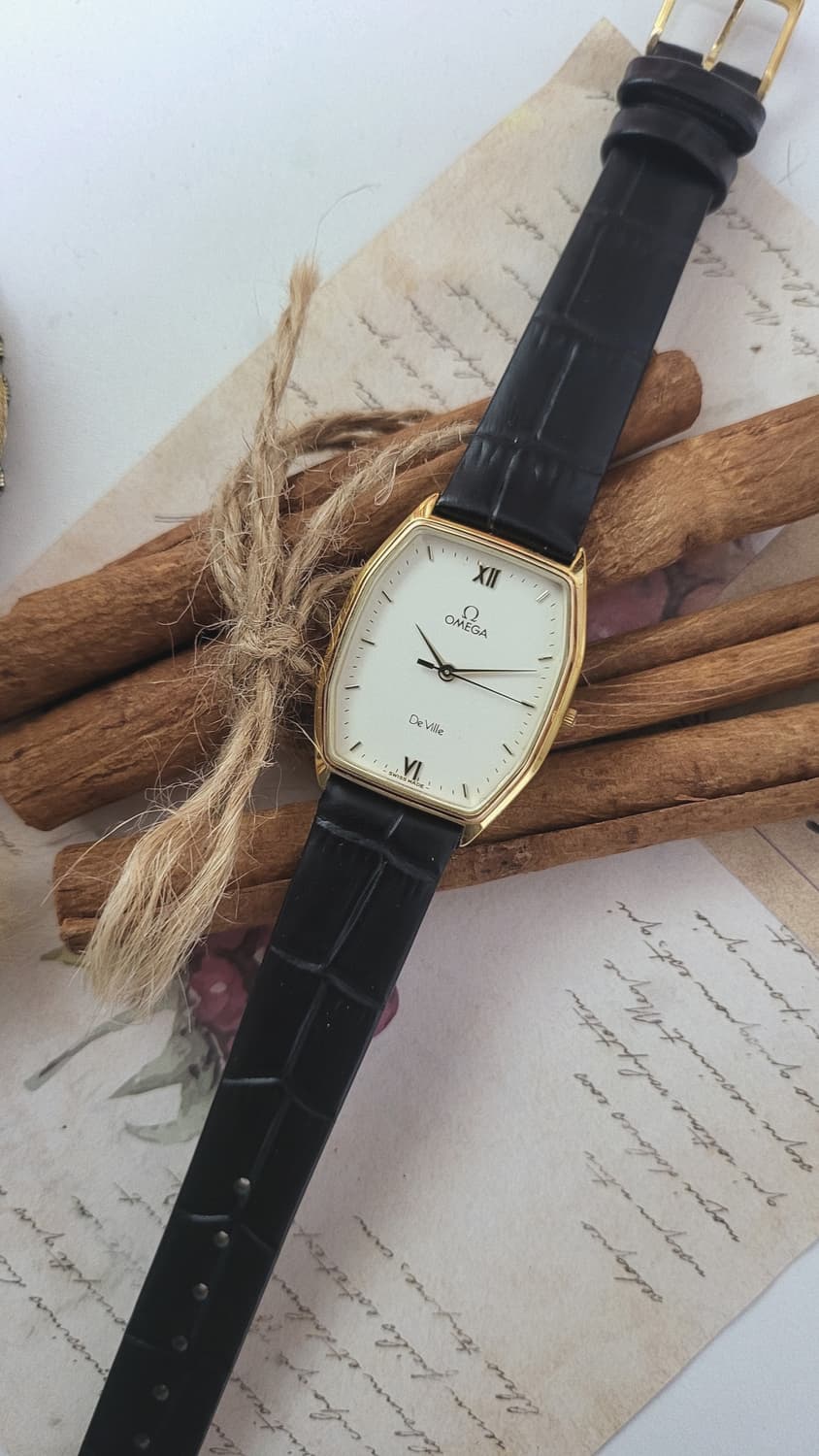 정품 오메가 드빌 남여공용 옥타곤 쿼츠시계 상품이미지4