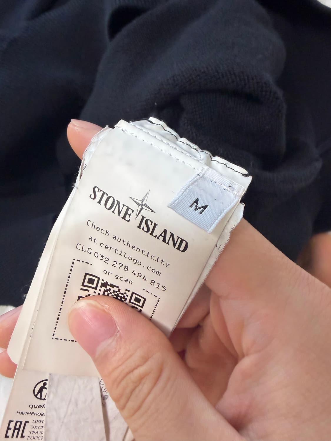 24년식 백화점판 새상품급 스톤아일랜드 울니트 블랙 M 상품이미지5