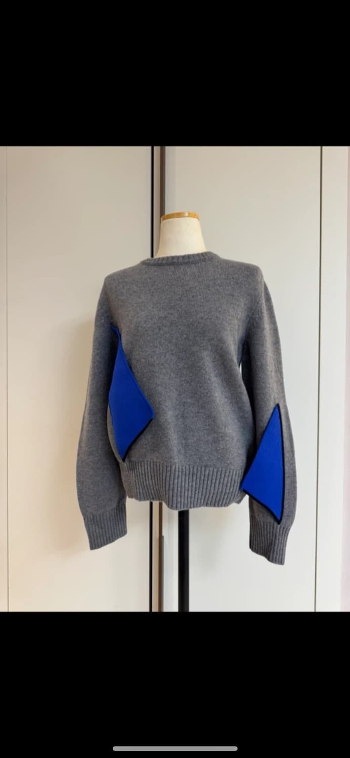 무료배송) JW앤더슨 울80% 니트 / 그레이니트 겨울니트 울니트 상품이미지1