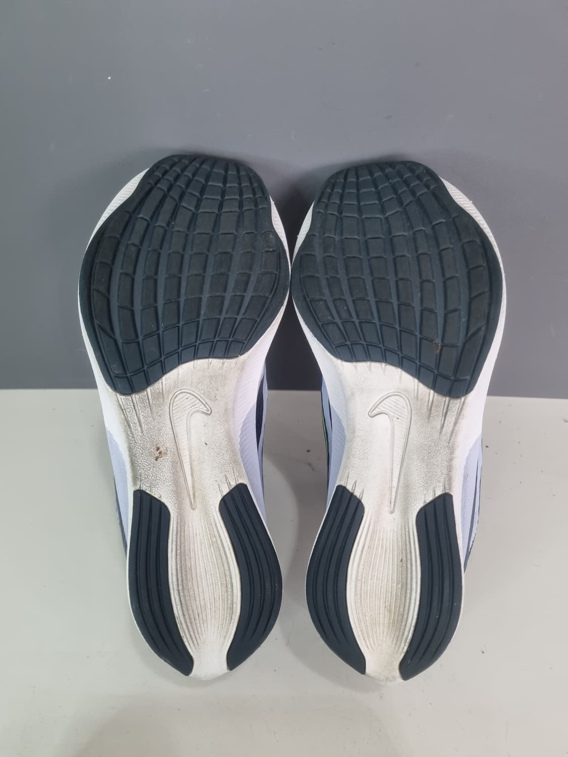 230 나이키 줌 플라이4 상품이미지7