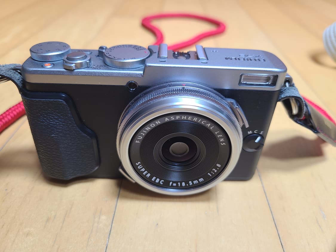 후지필름 x70 + 내셔널지오그래픽 가방 상품이미지6