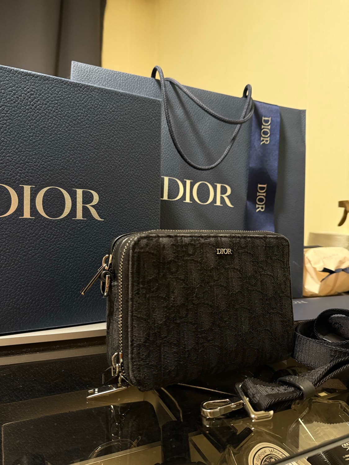 디올 오블리크 파우치 메신저백 블랙 풀구성 새상품급 상품이미지1