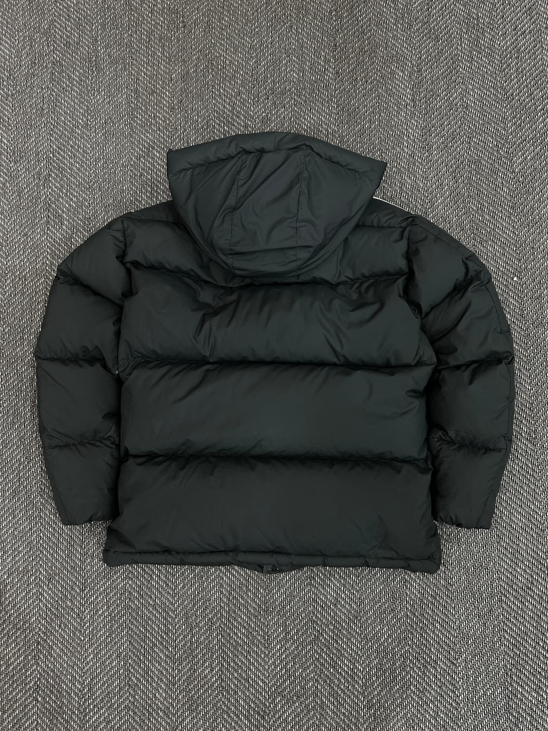 아디다스 삼선 패딩 블랙 상품이미지6