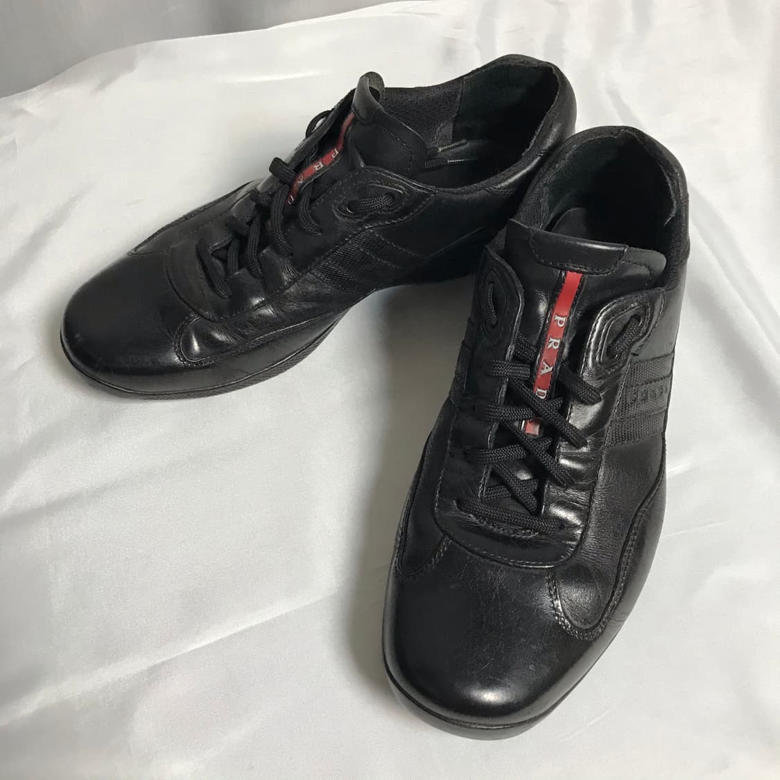 프라다 스포츠 리네아로사 레더 스니커즈 상품이미지1