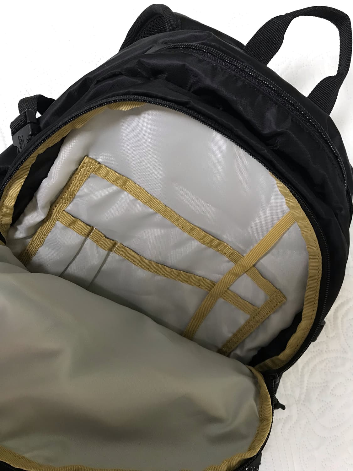 콜맨 워커 25L 백팩 아이묭 백팩 상품이미지2