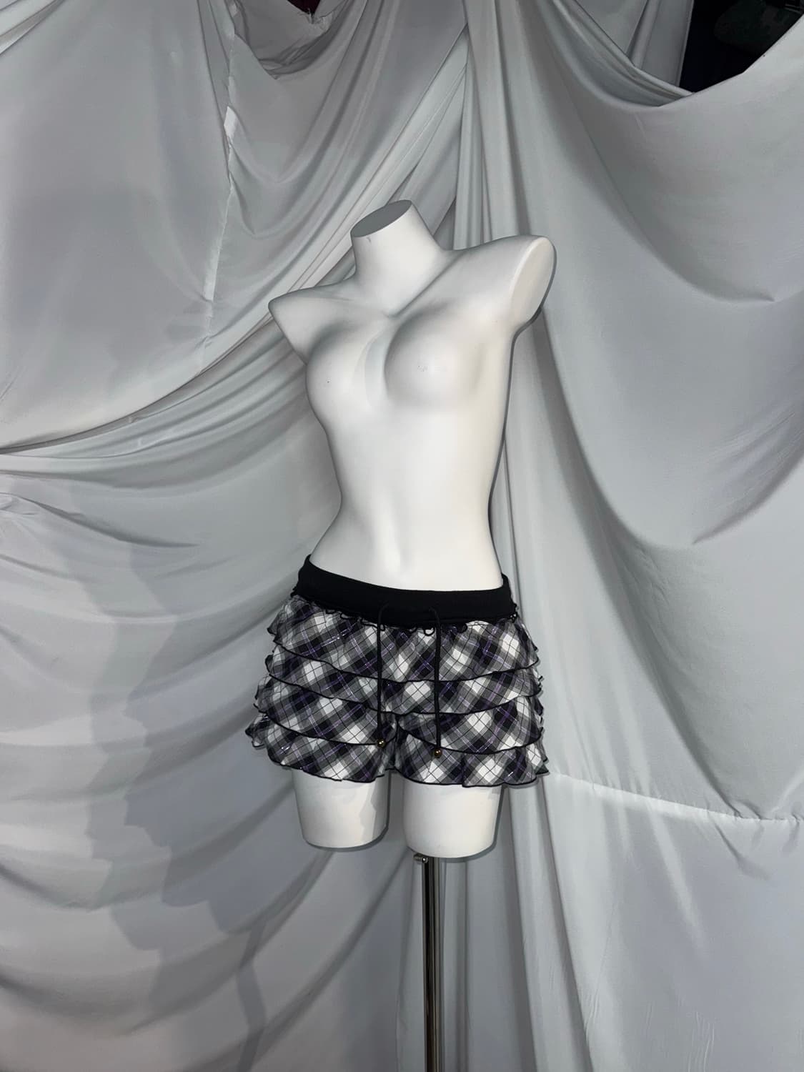 버버리 쇼콜라깔 무채색 키치 코디세트  상품이미지2