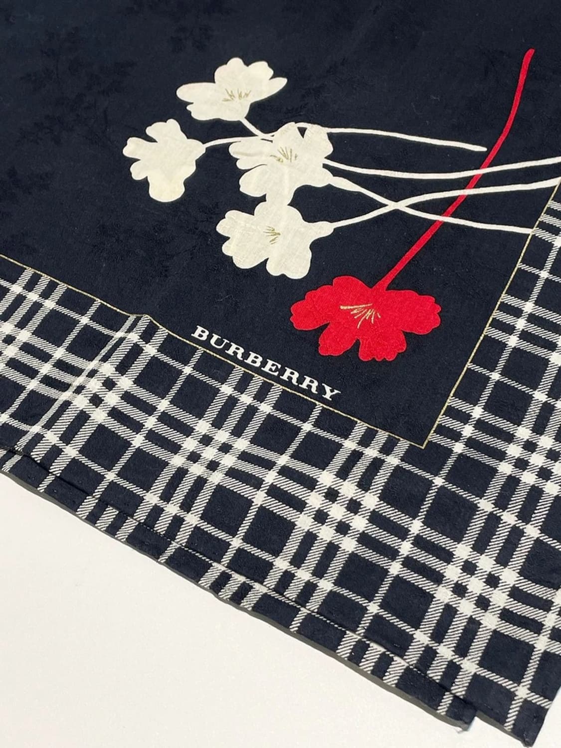 버버리 00s 시그니처 재팬 체크 플라워 반다나 손수건 A1206 상품이미지4