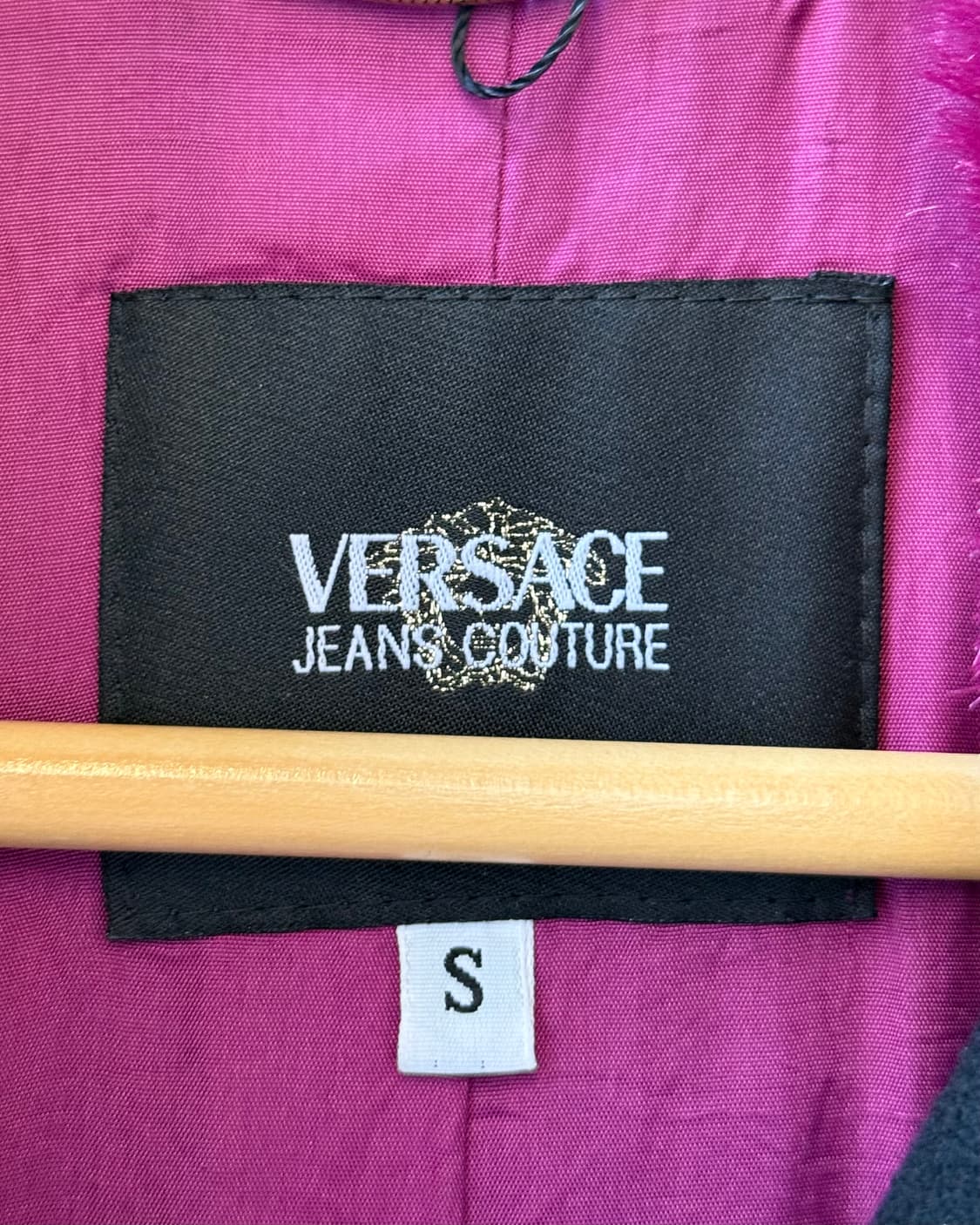 VERSACE  pink long fur jacket 상품이미지8