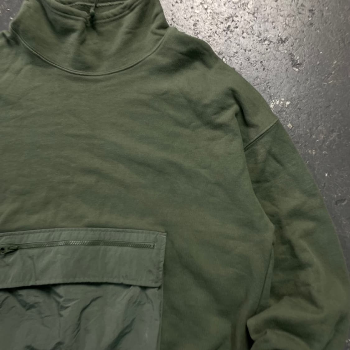 100 리바이스 포켓 카고 맨투맨 상품이미지2