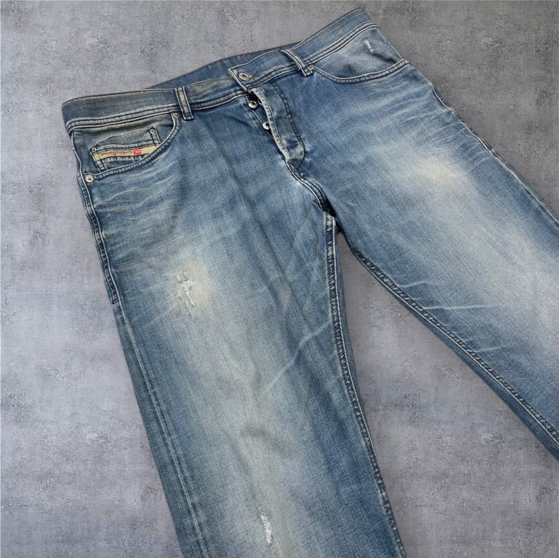 디젤 Diesel TEPPHAR 슬림 캐럿 워싱 데님팬츠 W34 L32 상품이미지2