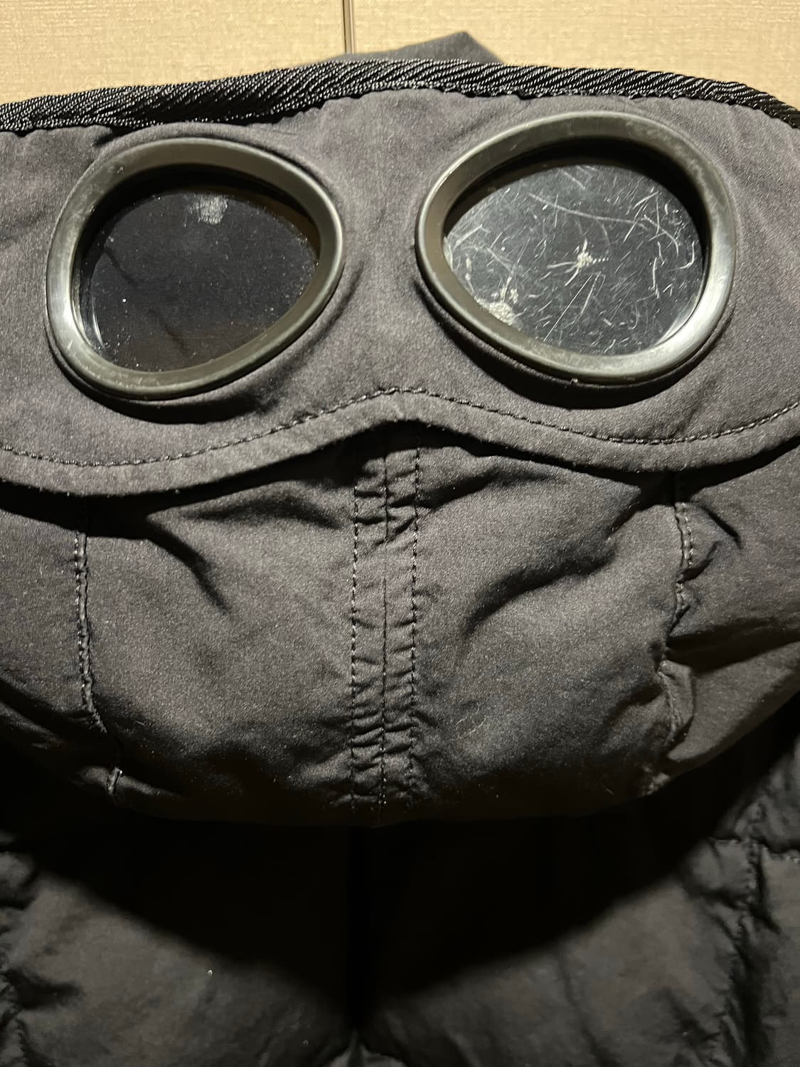 CP컴퍼니 고글 패딩 상품이미지3