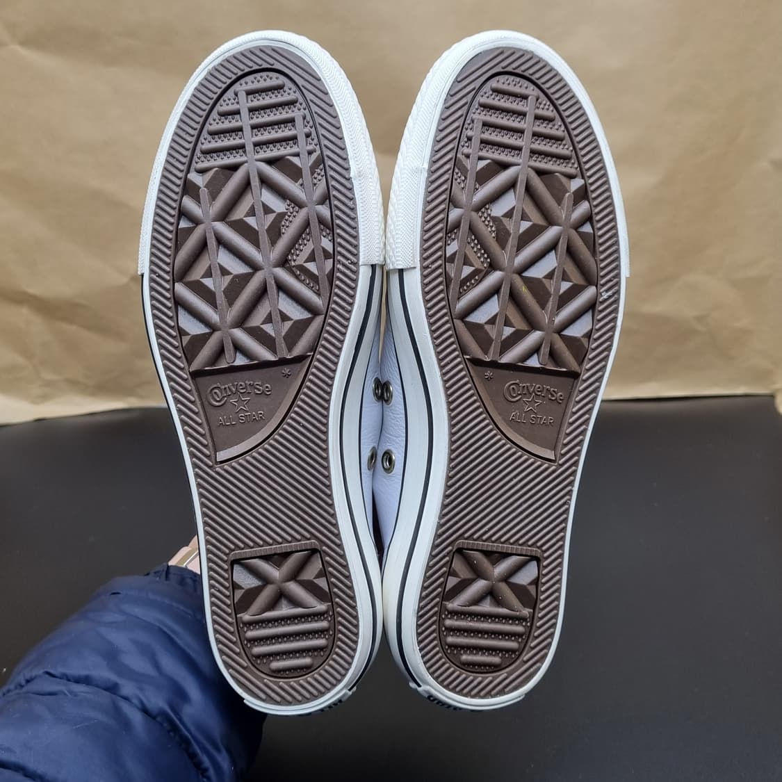 컨버스 척테일러 하이라인 화이트 스니커즈225 상품이미지3