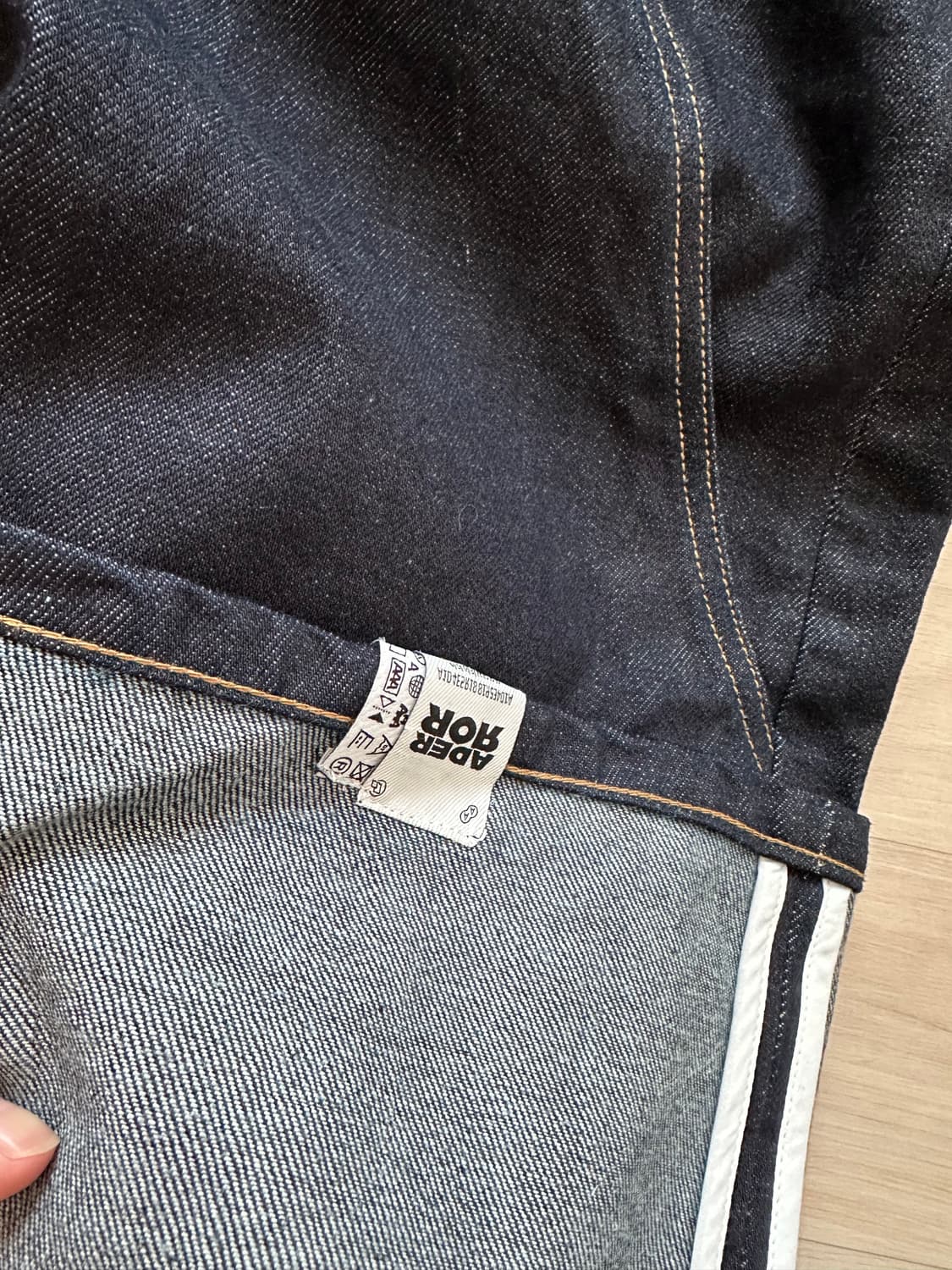 아더에러 버뮤다데님 팝니다 상품이미지4