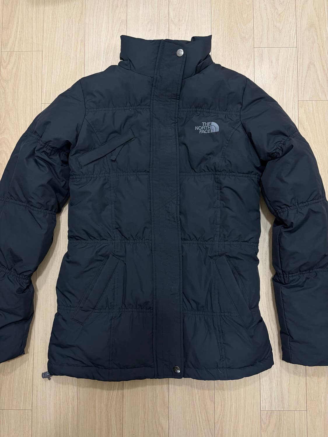 노스페이스 일본판 셔링 다운패딩 M 상품이미지1