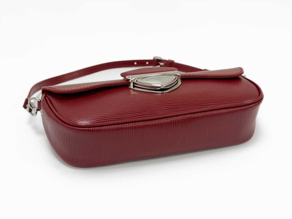 루이비통 레드 에피 몽테뉴 클러치 숄더백 상품이미지5