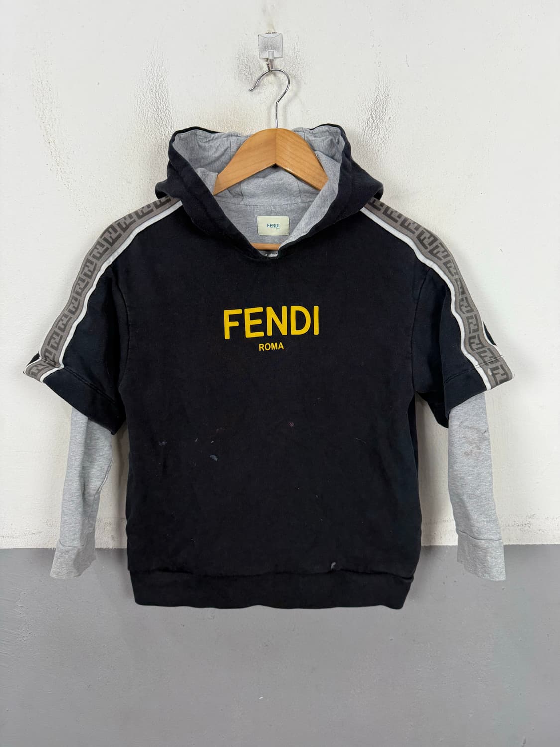 FENDI 펜디 사이드라인 레이어드 빅로고 후드티 키즈10A 상품이미지1
