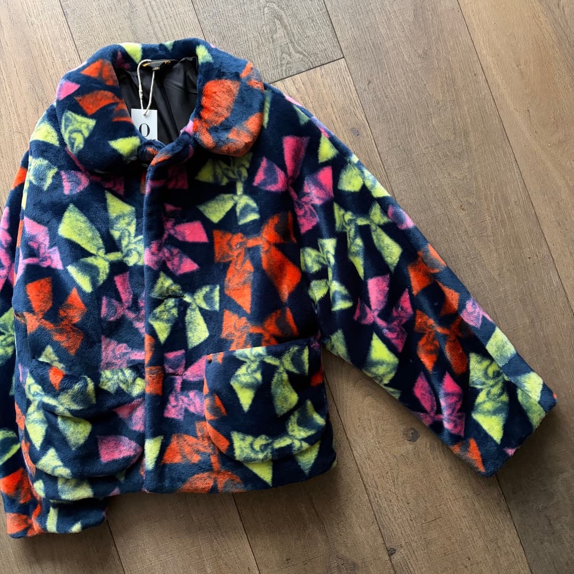 Ribbon Round Collar Fur Jacket 상품이미지5