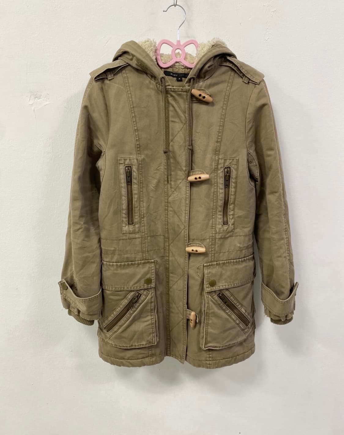 마크제이콥스 베이지 야상 자켓 상품이미지1