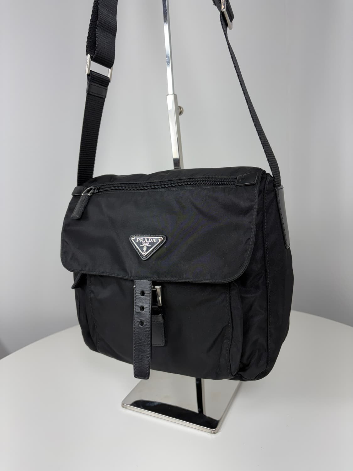 프라다 나일론 크로스백 메신저백 상품이미지2