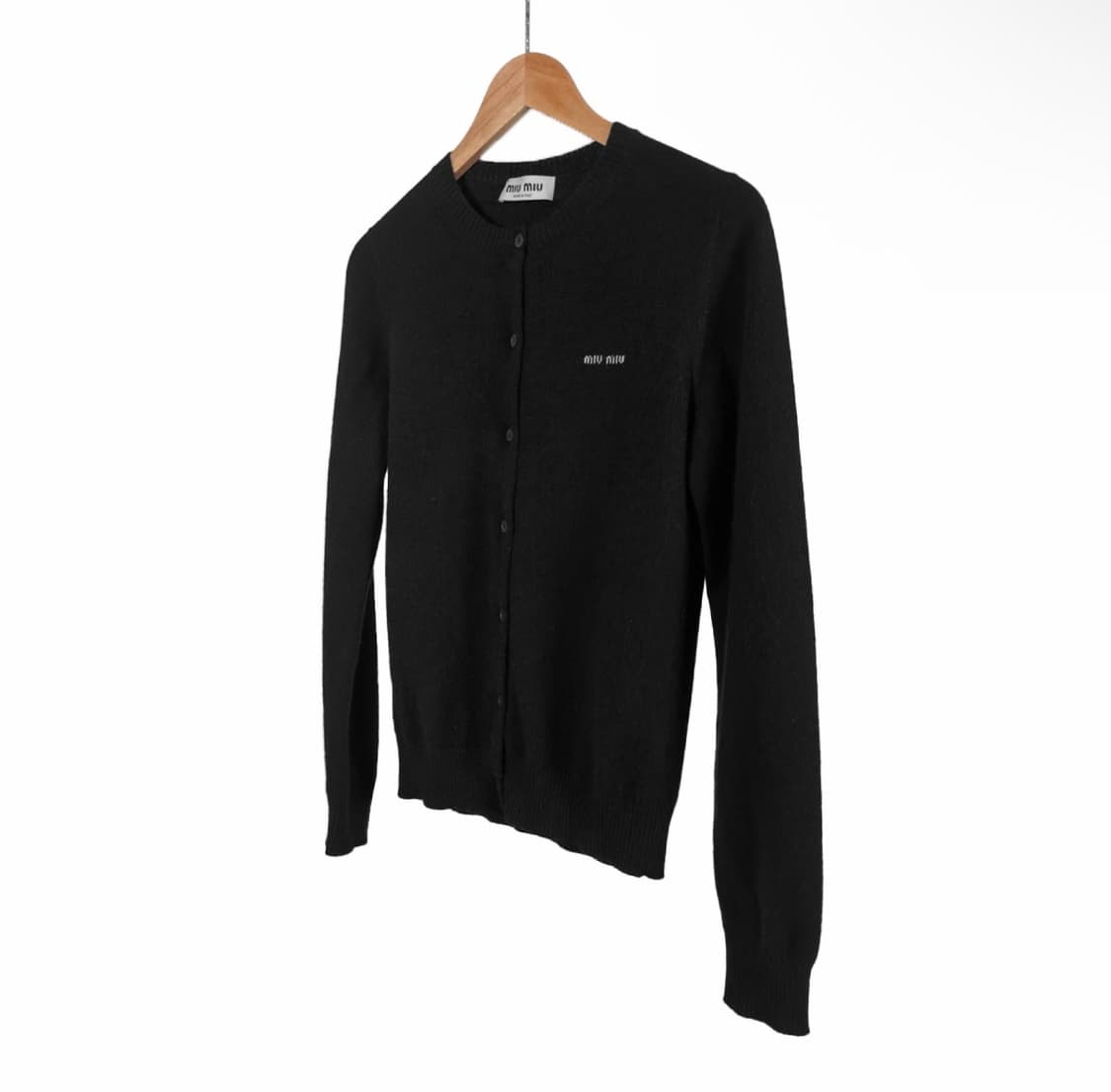 [40] 미우미우 여성 로고 캐시미어 니트 가디건 블랙 MMF787 상품이미지2
