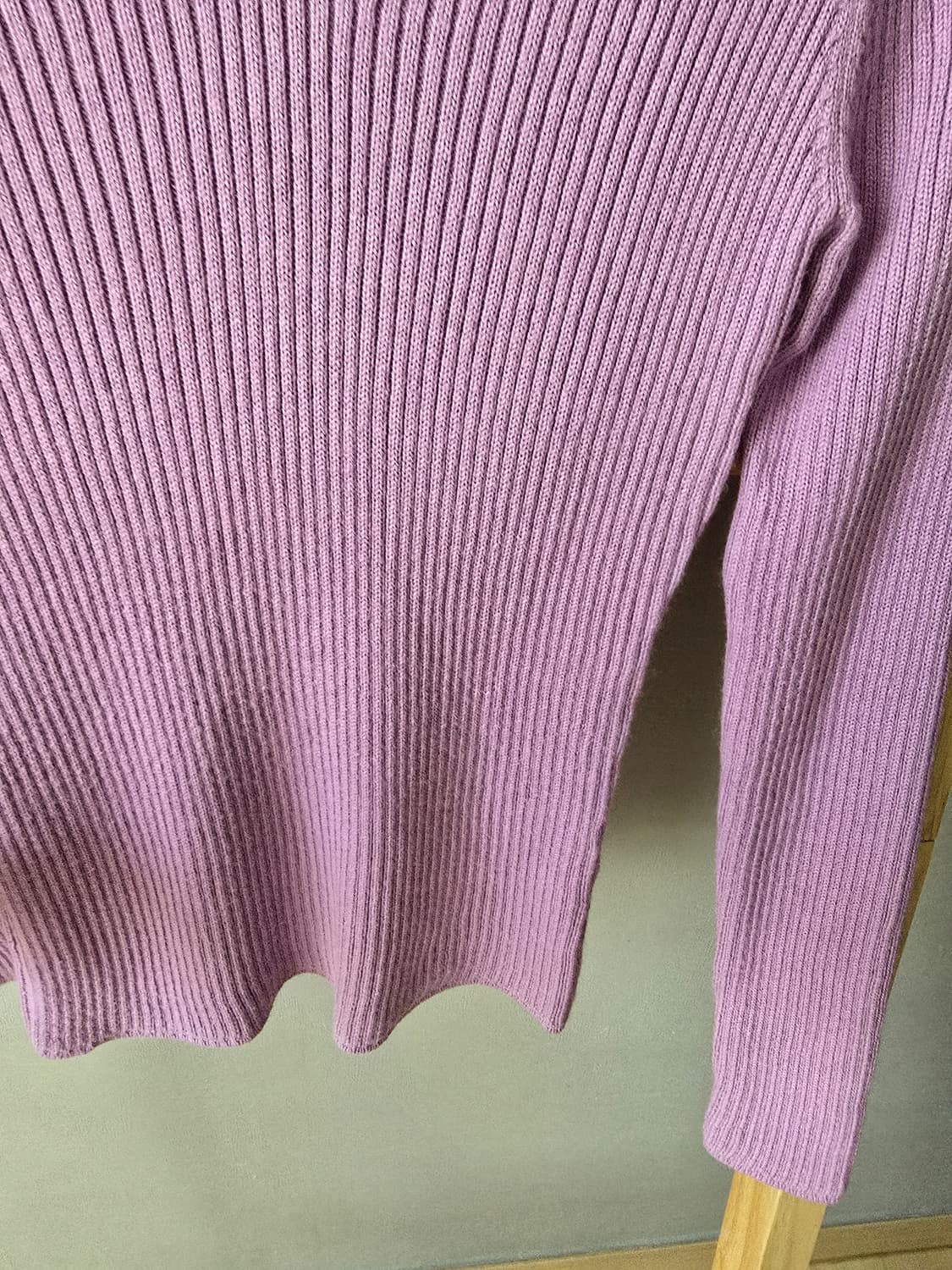 [United Arrows GLR  라벤더 브이넥 니트 상품이미지4