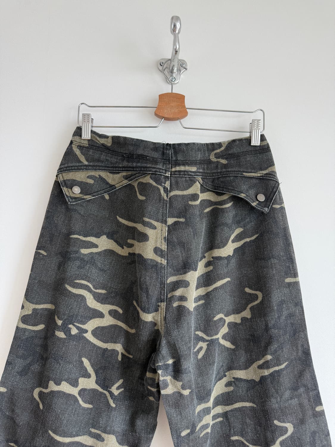 Pre owned 카모 팬츠 상품이미지5
