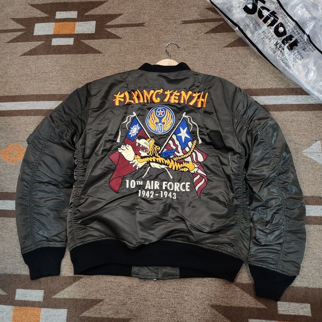 새상품)Schott nyc 쇼트 MA-1 자켓 XL 봄버 상품이미지1