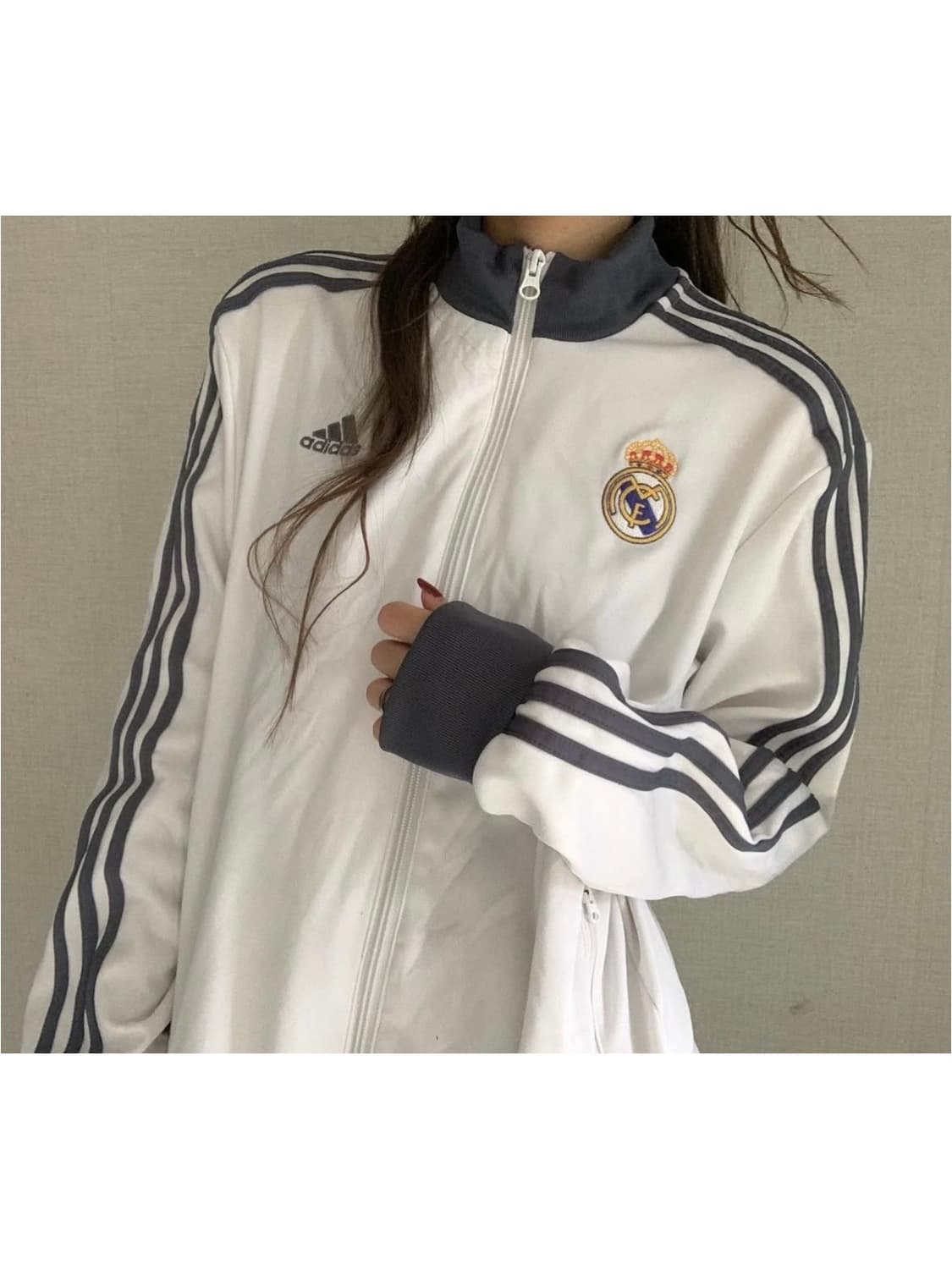 레알마드리드 아디다스 집업 흰회 상품이미지4