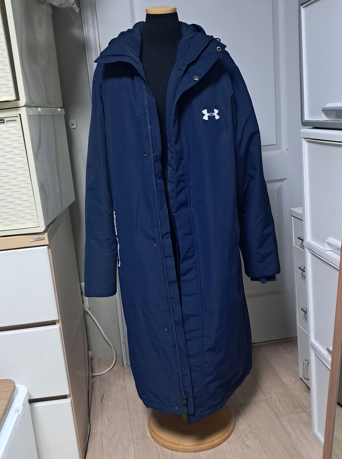 언더아머 네이비 남성 롱패딩 L사이즈(약100~105)상태상급 상품이미지2