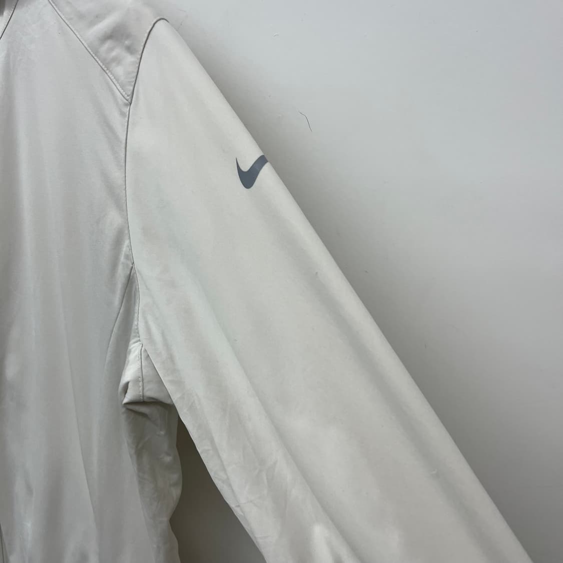 나이키 골프 화이트 후드 바람막이 점퍼 여성XL 상품이미지2
