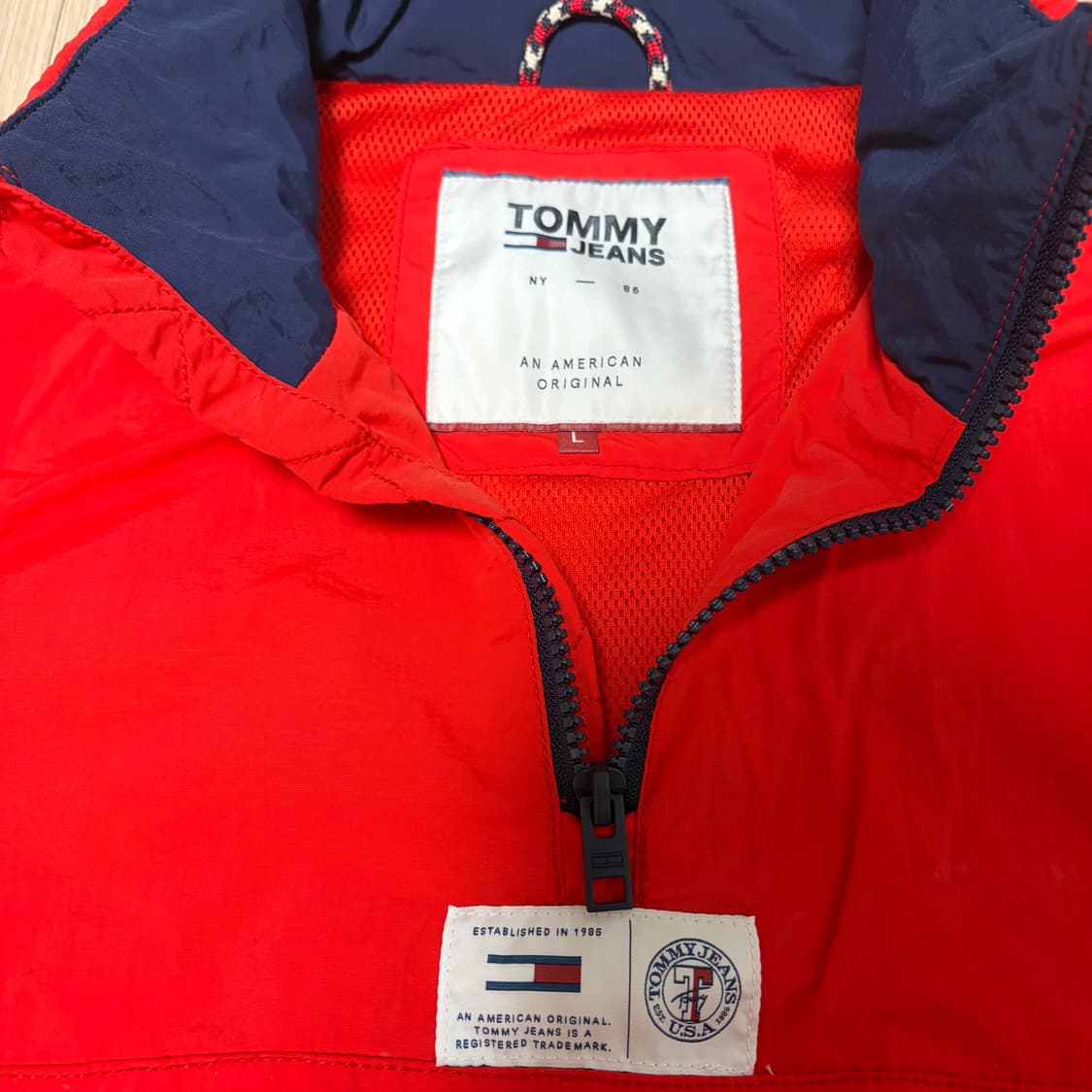 타미진스 넥로고 바람막이 후드 아노락 상품이미지4