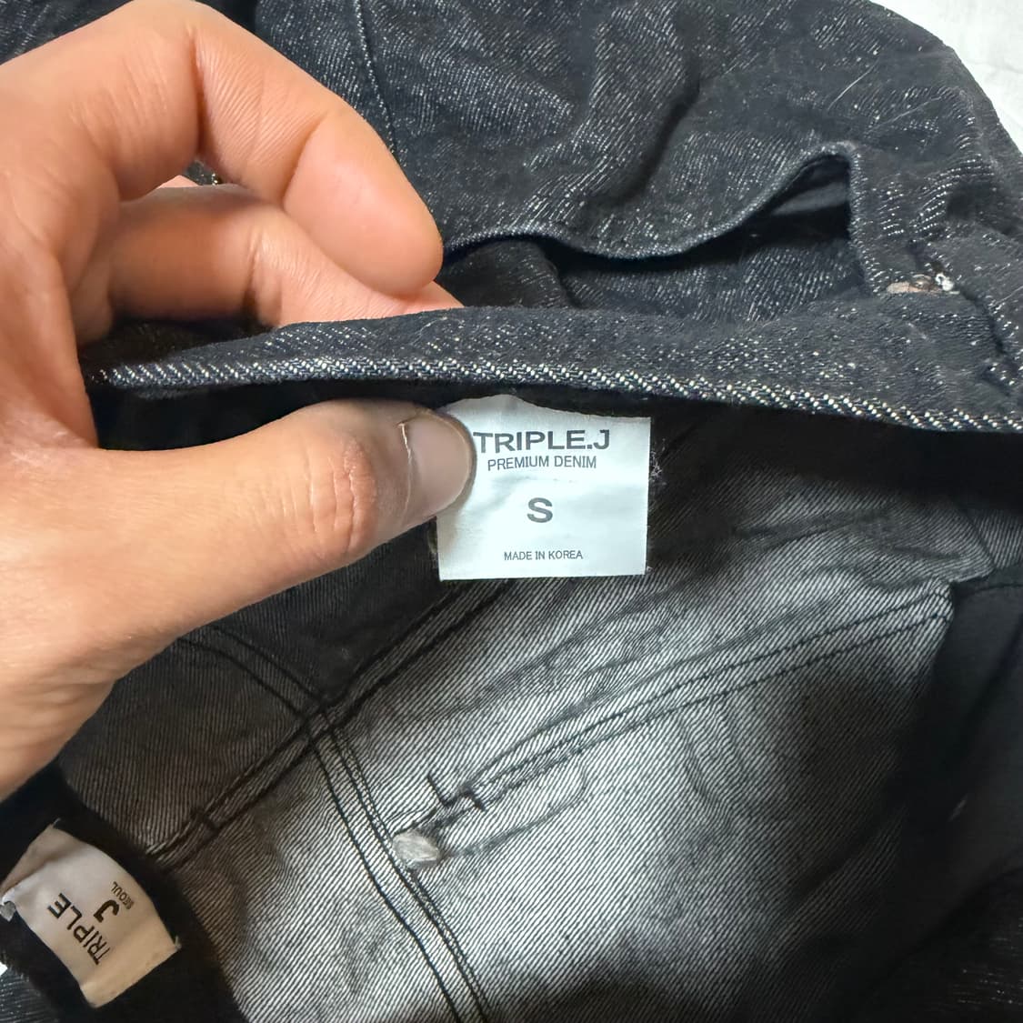 TRIPLE J 블랙 롤업 데님 팬츠 상품이미지3