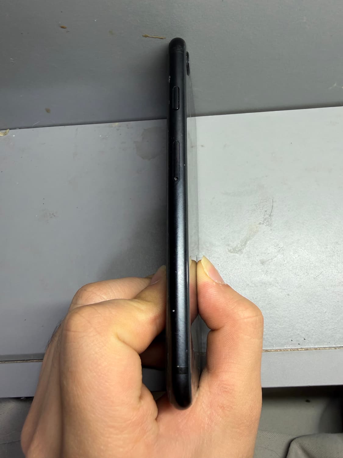 APPLE) 아이폰 SE2 (2020) 64GB 블랙 상품이미지4