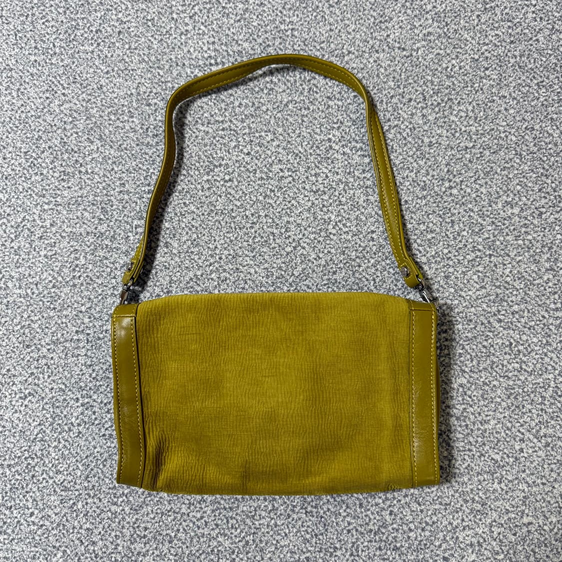 Longcamp 롱샴 모스그린 벨벳 숄더백 상품이미지6