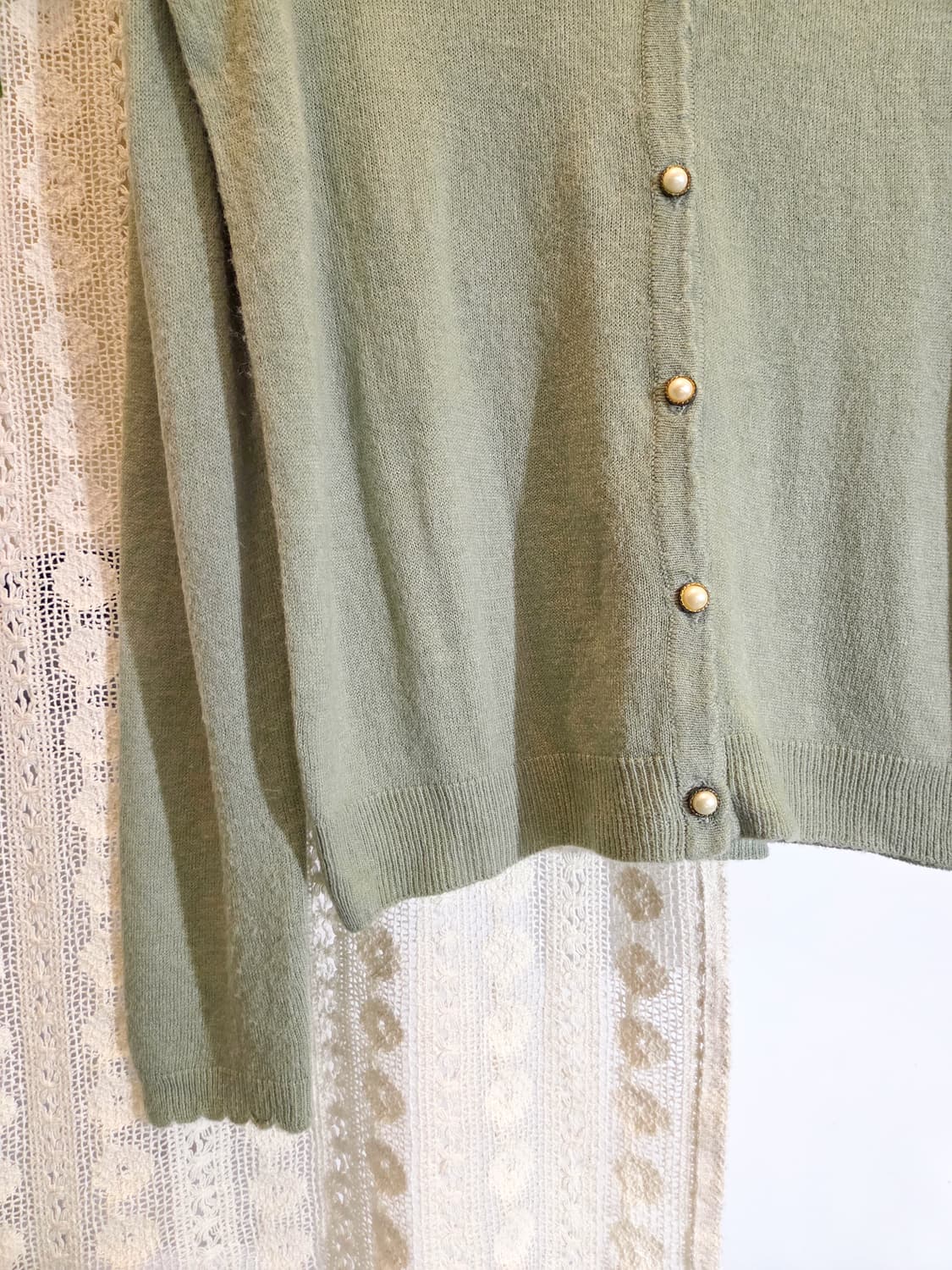 axes femme 피스타치오 가디건 상품이미지3