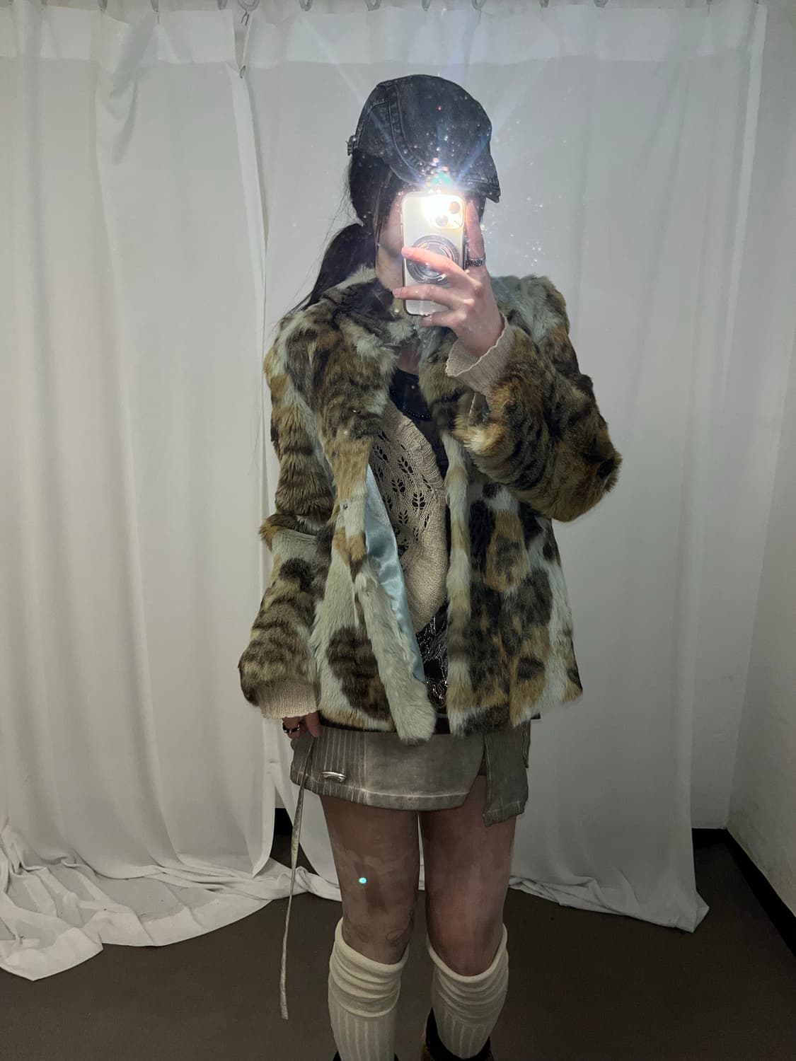 페어리 그런지 무드 래빗퍼 코트 상품이미지1