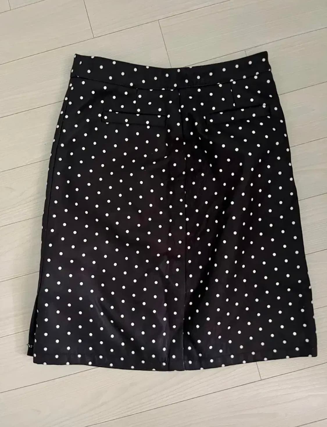도트 미디 스커트 상품이미지1