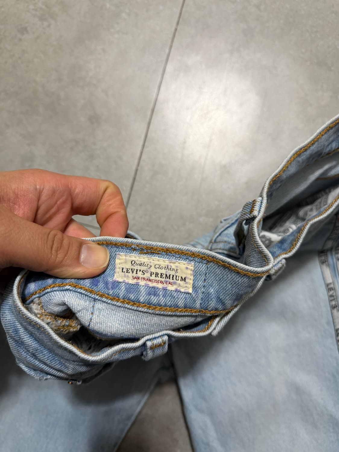 리바이스 프리미엄 빅 E 사이드로고 501 데님팬츠 24인치 상품이미지4