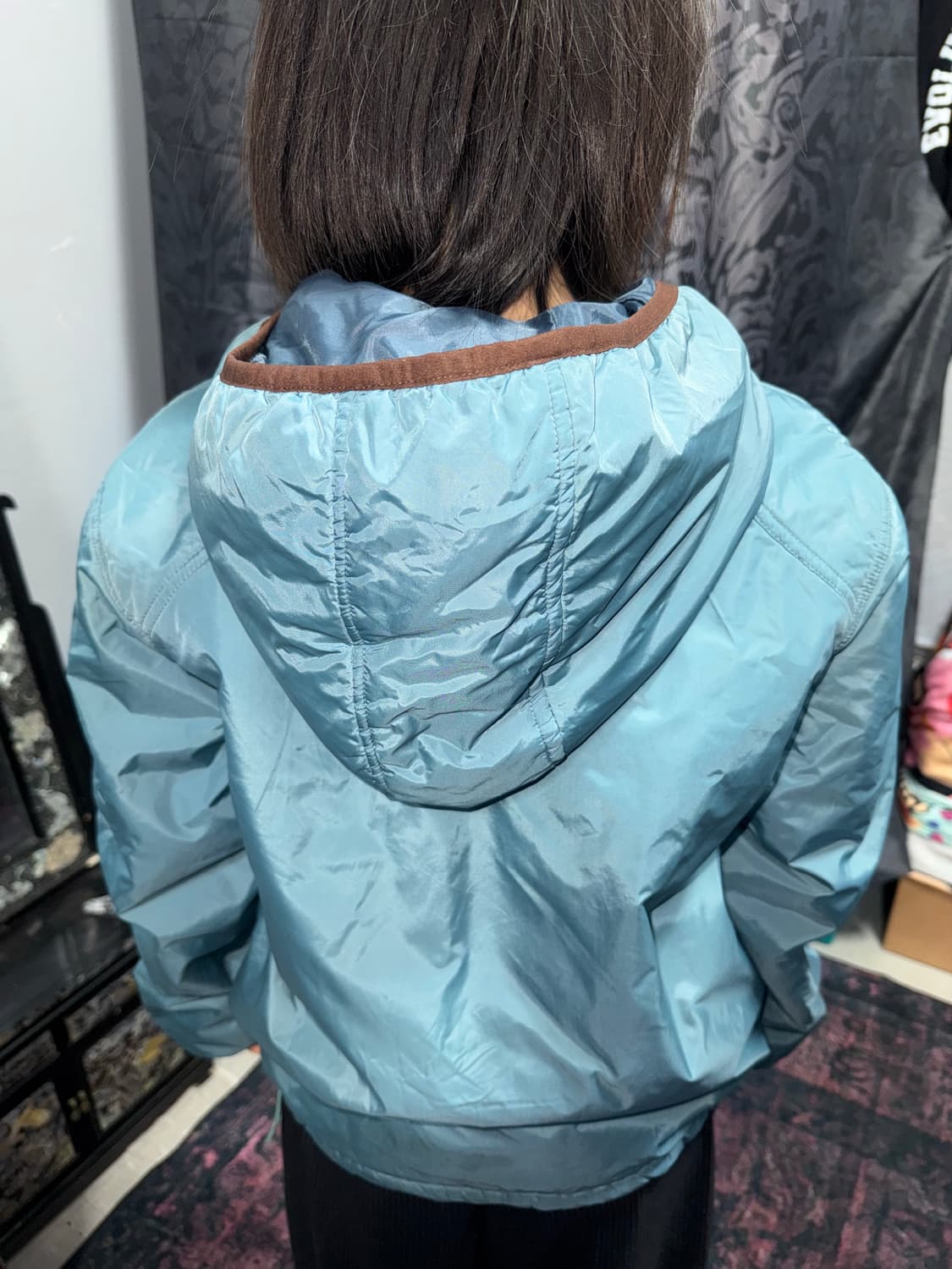 브라운 라인 포인트 트랙  패딩 상품이미지5