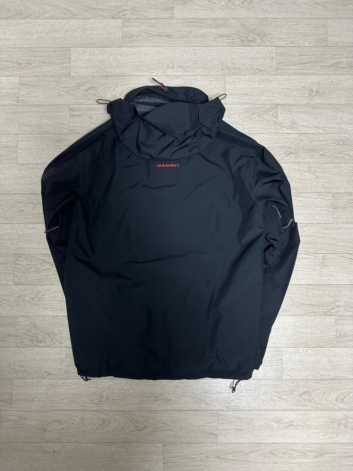 마무트 고어텍스 하드쉘(내피포함) 상품이미지2