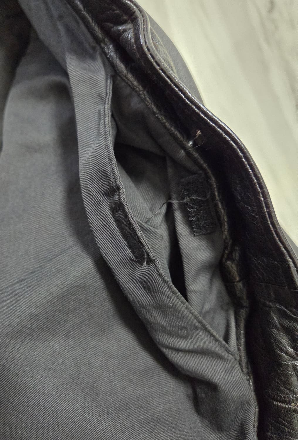 Within black 멀티포켓 레더 자켓  상품이미지9