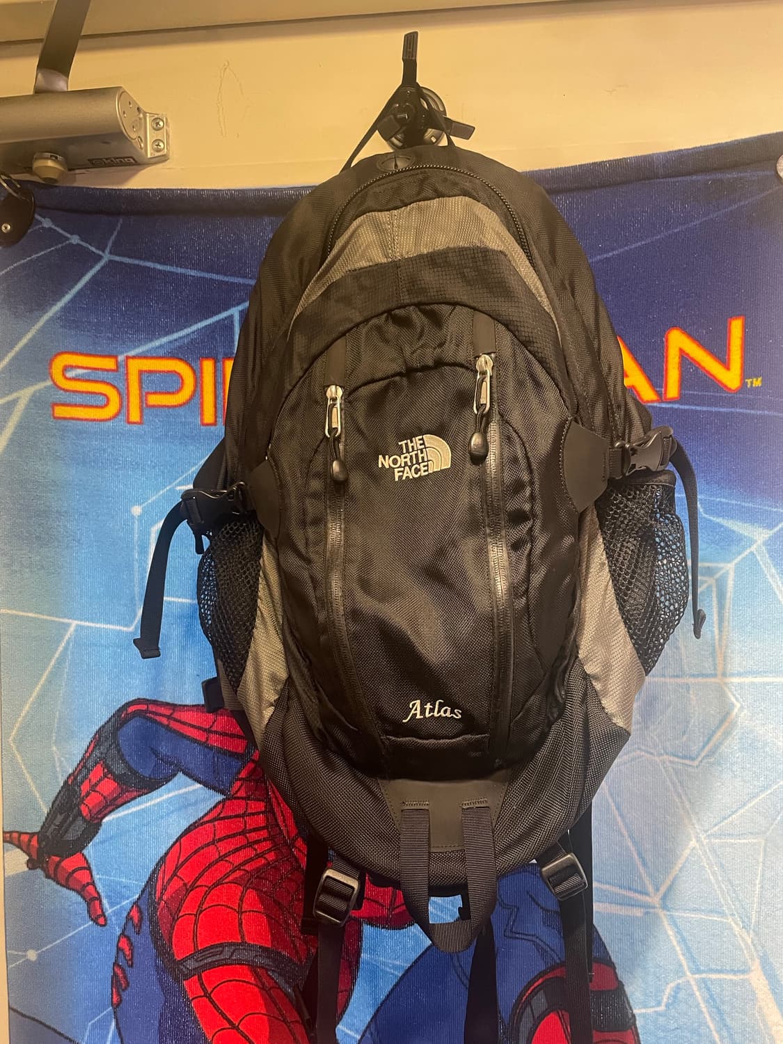 아틀라스 노스페이스백팩 상품이미지1