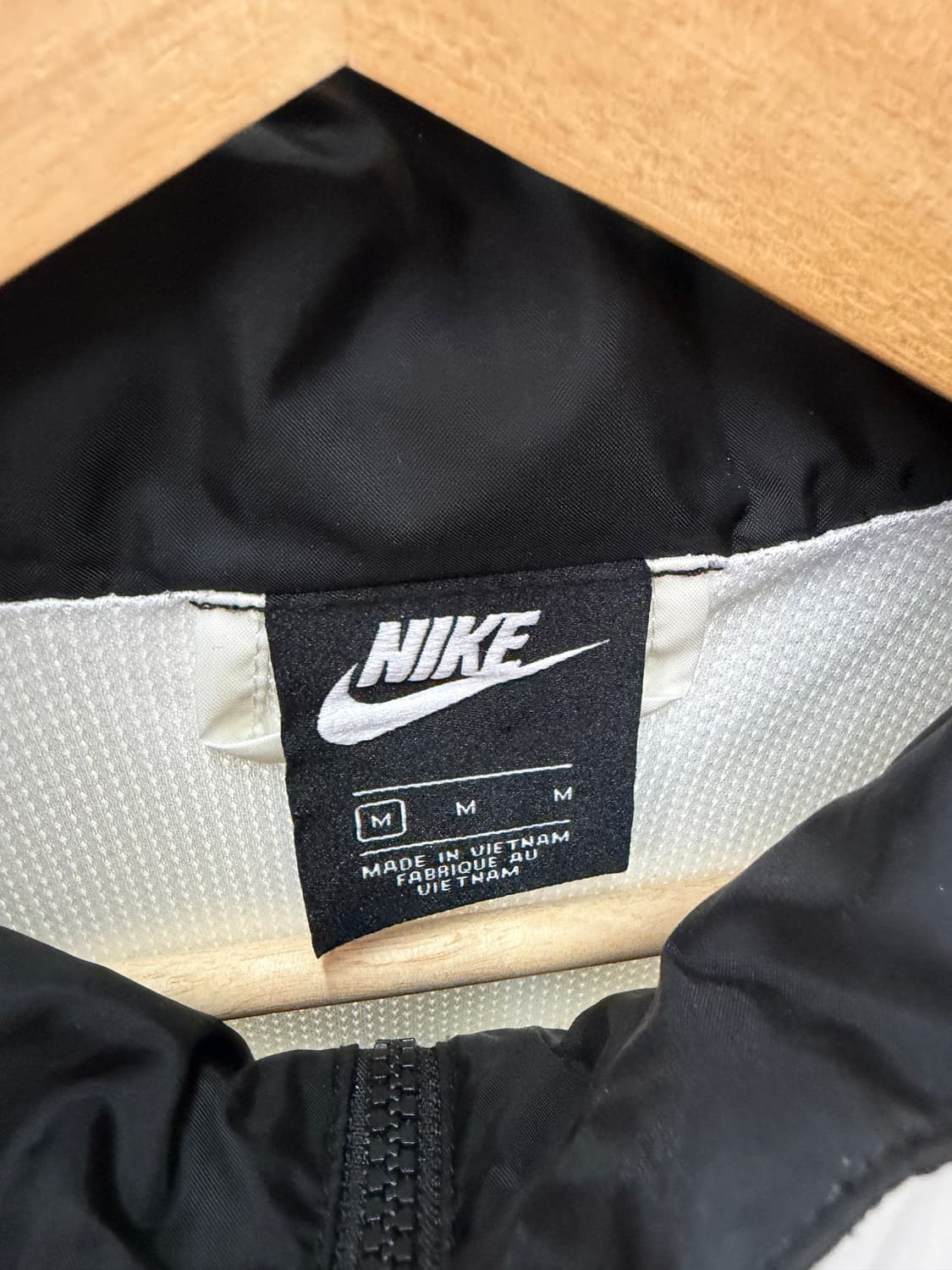 나이키 윈드러너 바람막이 M 상품이미지3